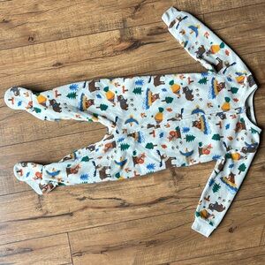 18m baby's fleece footed sleeper with adorable forest animal print. Light wear.